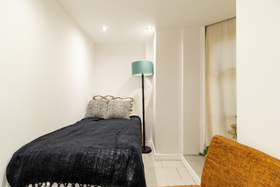 2 Bedroom Property for Sale in Cape Town City Centre Western Cape